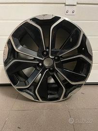 Cerchio in lega Renault Clio 4 R17