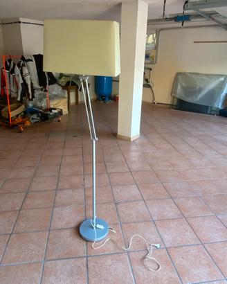 Lampada sa sala  regolabile