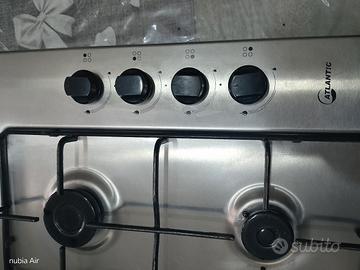 piano cottura 4 fuochi con accensione elettronica 