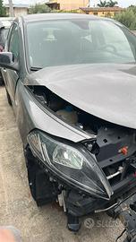 Lancia Y sinistrata/incidentata