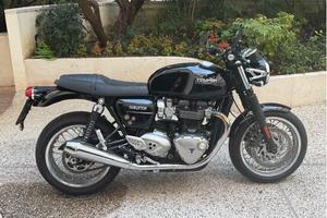 Triumph Thruxton 1200 in condizioni impeccabili