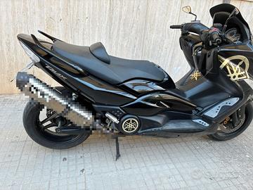 T MAX 500 2009
