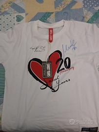 maglietta autografata Bobo Vieri e N.ventola