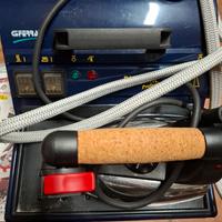 ferro da stiro a vapore