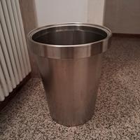 Bidone in metallo porta tutto 