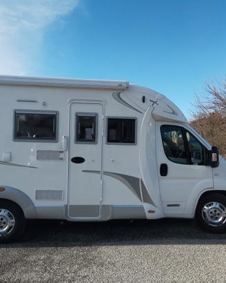 Semintegrale Laika X 610 R Fiat 3000 180 hp gancio