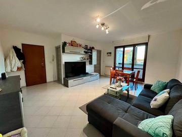 Appartamento di 129 m² con 4 locali e box auto a A