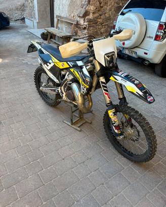 Husquarna FC 125