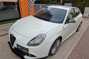 Alfa Romeo Giulietta 1750 t. Quadrifoglio Verde 24