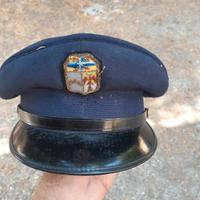 Vecchio berretto Modena