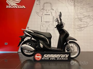 Honda SH Mode 125 Black