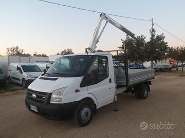 Ford Transit cassone fisso con gru