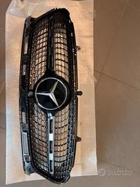 Calandra anteriore Mercedes GLA 180 AMG line  H247