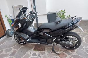 T Max 500 2011