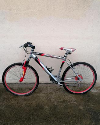 Mountain bike alluminio