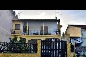 Villetta lungomare con terrazza vista mare