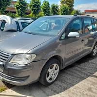 VOLKSWAGEN TOURAN 2006