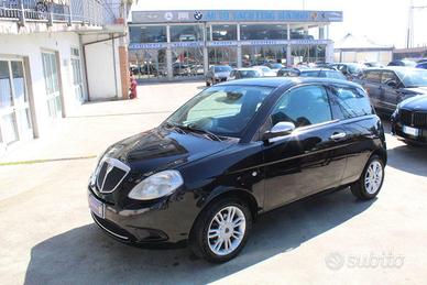 LANCIA - Ypsilon - 1.3 MJT Argento
