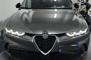 alfaromeo tonale myhibrid 160cv
