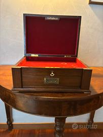 Scatola antica porta gioie