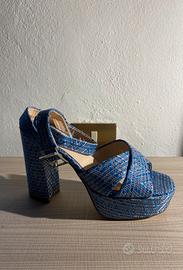 Sandalo tacco azzurro