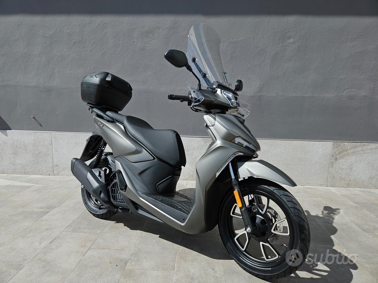 Scooter 125 Vendita in Moto e scooter