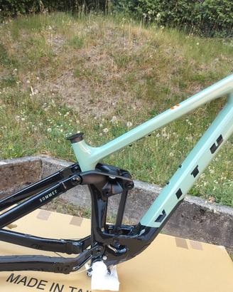 Telaio MTB enduro carbonio nuovo 
