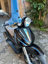 Piaggio Beverly 500 cruiser anno 2007