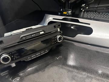 autoradio con plancia originale GIULIETTA 2012