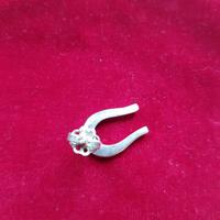 spilla / orecchino in argento a Ferro di cavallo