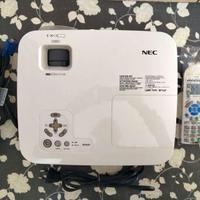 Proiettore NEC NP405G