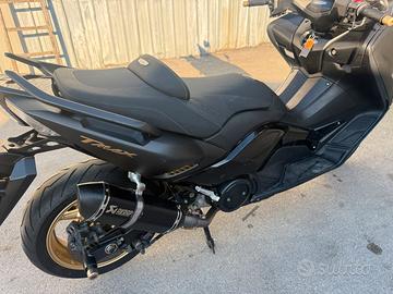 Tmax 530 BLACKMAX