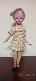 Bambola Corinne 236 vintage
