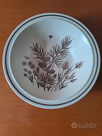 Pinewood England ciotolina beige tema botanico