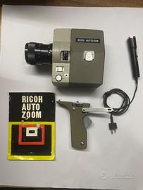 Cinepresa vintage RICOH Autozoom con custodia e ac