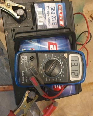 Batteria auto 12 v, 60ah