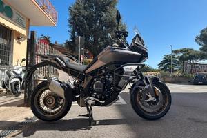 MY26 P&M CAPETOWN 700 X FINANZIABILE