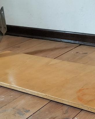 Mensola da muro in legno e acciaio inox