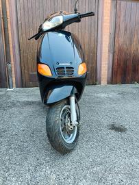piaggio zip 50