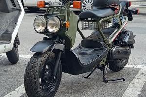 Honda zoomer 50