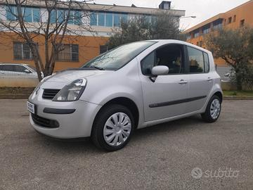 Renault Modus 1.2 16V Confort Authentique km 63900