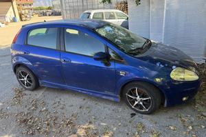 Fiat punto senza pretese