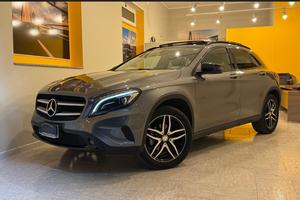 Mercedes-Benz GLA 200 Premium GLA 200 D #8055