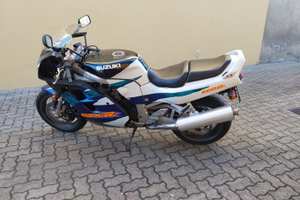 Suzuki gsx 110