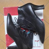 Stivaletti Thierry Rabotin taglia 40
