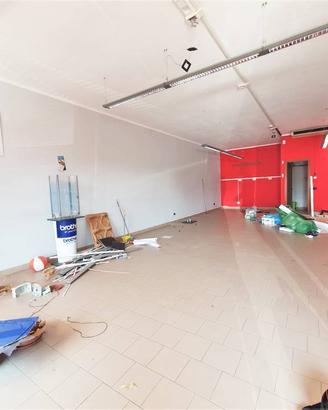Immobile di 83 m² con 1 locale a Torri di Quarteso