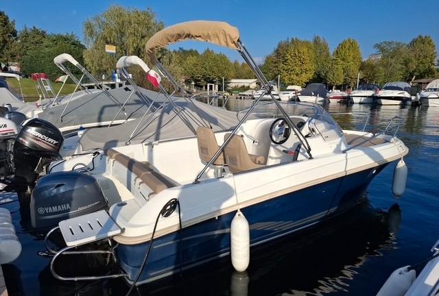 Jeanneau Cap Camarat 5.5 + Yamaha 40/70