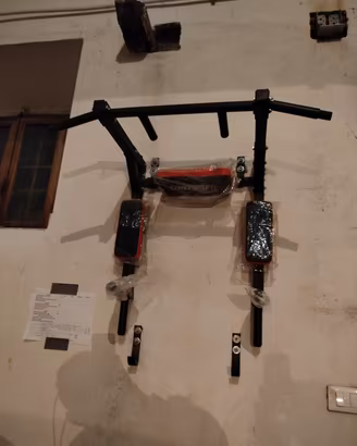 barra per trazioni per vari esercizi 