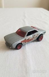 Hot Wheels '67 Camaro Grigio Argento Modellino