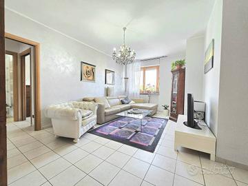 Attico / Mansarda di 121 m² con 4 locali e box aut